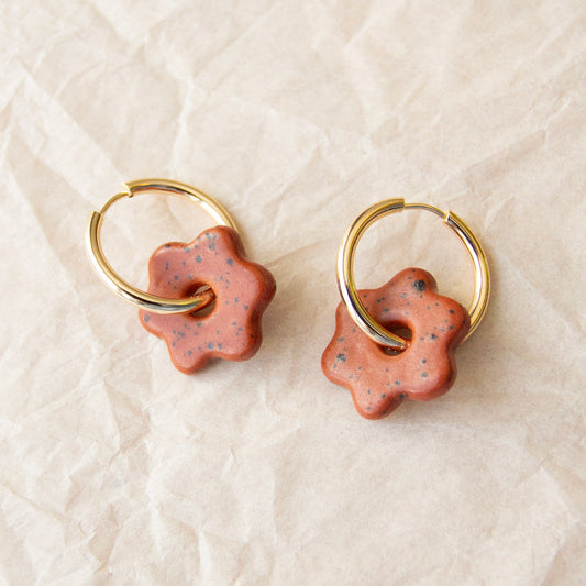 Daisy Hoops - Soil
