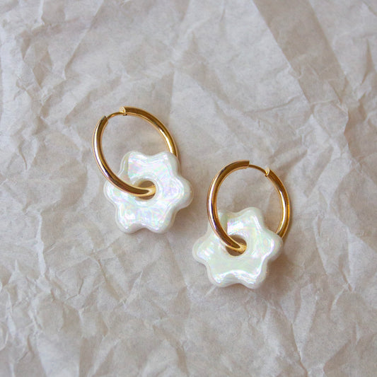 Daisy Hoops - Iridescent White