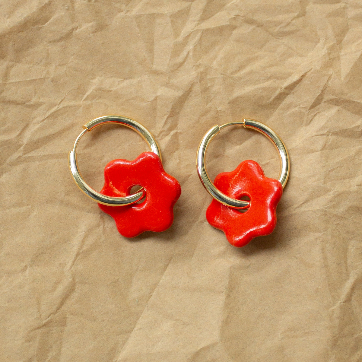 Daisy Hoops - Poppy